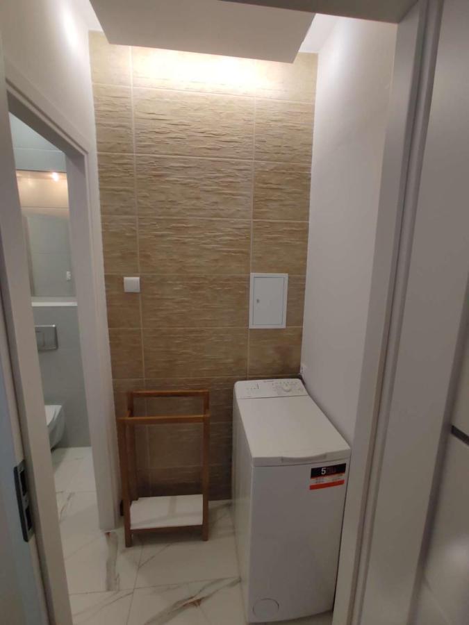 Obok Szczesliwej 7 Apartment Gliwice Bagian luar foto