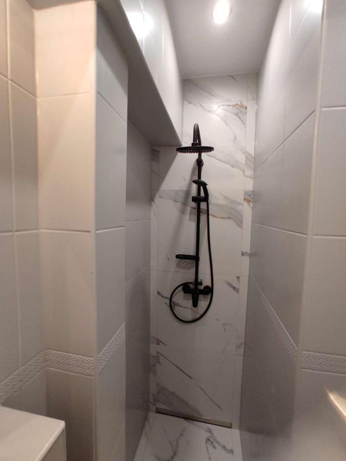 Obok Szczesliwej 7 Apartment Gliwice Bagian luar foto